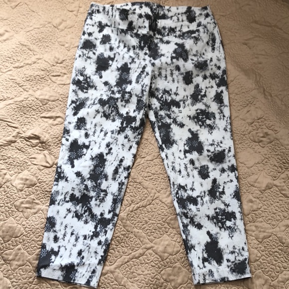 Fun print legging Jeans in size 16 - Picture 6 of 8